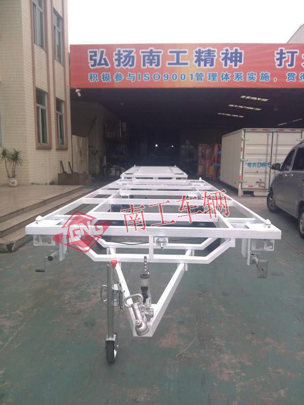 4吨房车底盘 全挂华体会（中国）