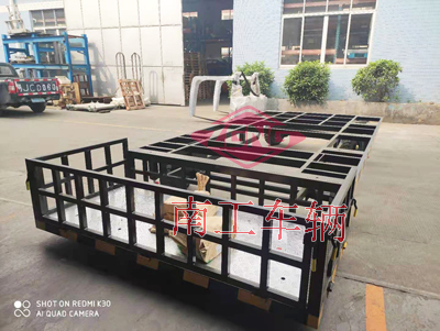 4吨骨架式华体会（中国）带小尾箱I.jpg