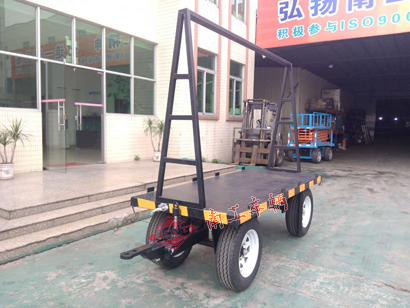 2吨小型双牵引华体会（中国）3I.jpg