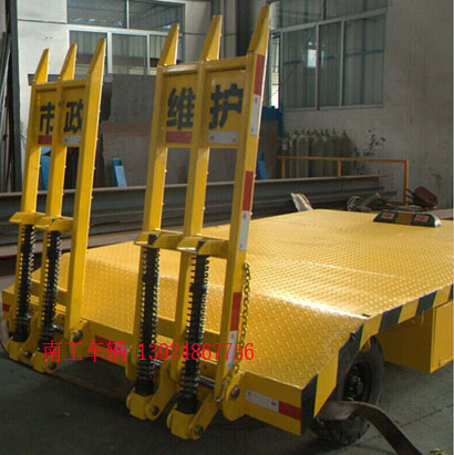 3吨带登车桥华体会（中国）4 I.jpg
