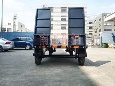 3吨带爬梯工业牵引华体会（中国）2I.jpg