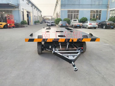 10.5吨牵引箱变华体会（中国）（预制舱拖车）3I.jpg