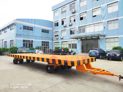 30吨重型华体会（中国）带4个转盘5I.jpg