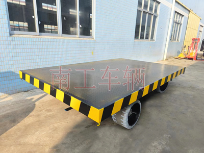 30吨重型华体会（中国） 环保实心轮胎2I.jpg
