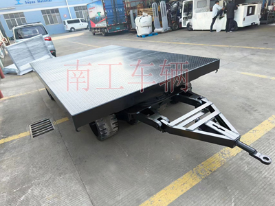 30吨重型华体会（中国） 环保实心轮胎4I.jpg