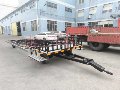 5.5吨牵引华体会（中国）带小箱子3I.jpg