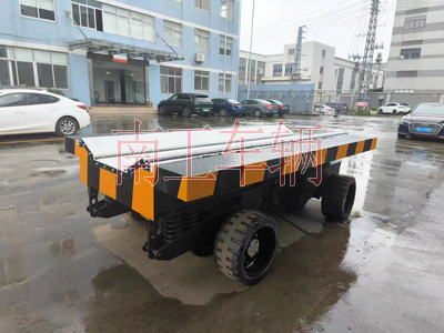 25吨V字重型钢卷华体会（中国）4I.jpg