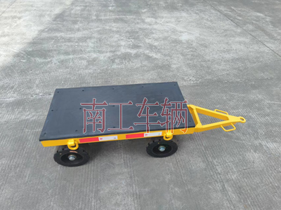 2吨小型华体会（中国）带胶垫1I.jpg