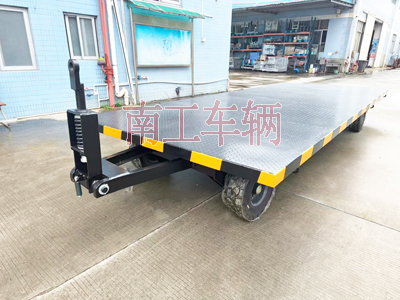 6吨牵引华体会（中国） 工业全挂拖车4I.jpg