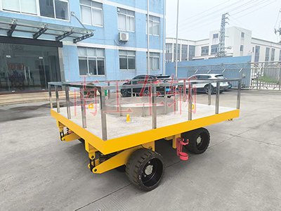 25吨重型华体会（中国）带圆型不锈钢上装工具拖车2I.jpg